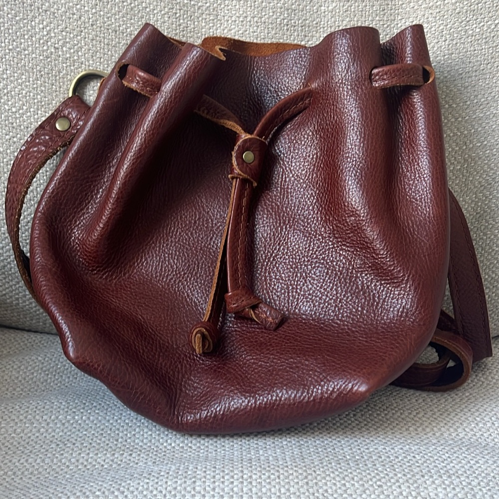 PLG Portland Leather nutmeg small bucket bag Elegant Brown Leather Women's Bag